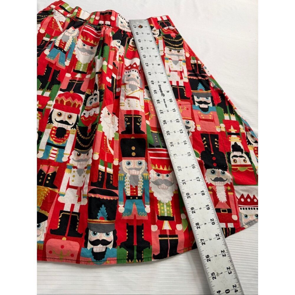 Retrolicious Nutcracker A Line Skirt Size Small - Picture 6 of 10